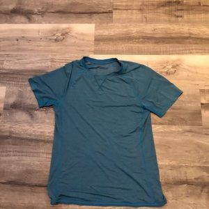 Lulu lemon T shirt